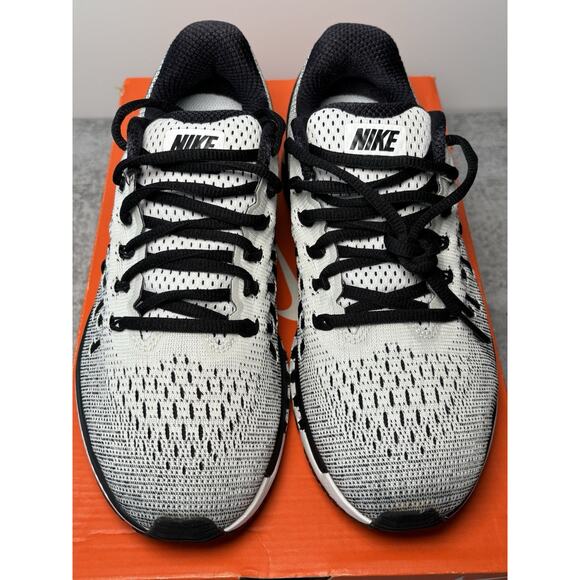 Nike Air Zoom Odyssey 2 Women's Size 9 White/Black Running Shoes (844546-100) - Picture 3 of 15